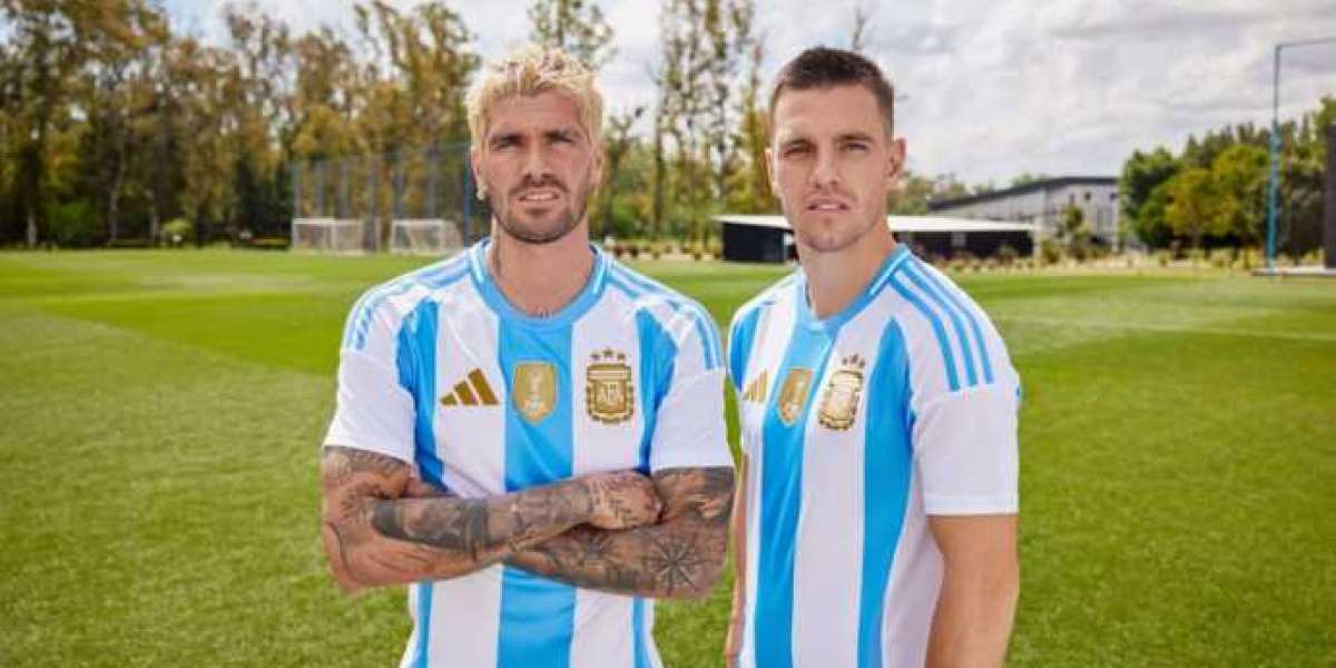 Argentinas 2024 Copa America-Drakt: blått og gull, sammenflettet med ære og drømmer